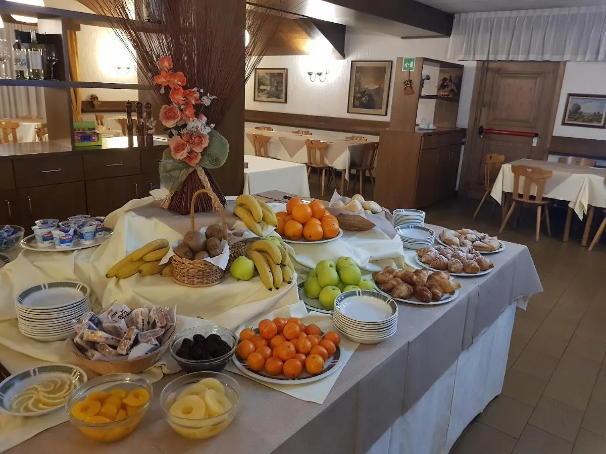 Hotel Alle Tre Baite Santa Caterina Valfurva 3*,  Italy